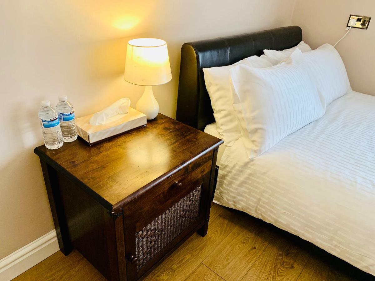 Housefield Stay Bucknall  외부 사진